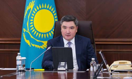 Премьер-министр Олжас Бектенов поручил подготовить план приватизации футбольных клубов
