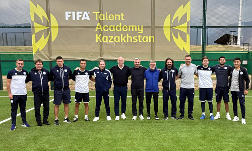 Академия КФФ презентовала новую философию на встрече с делегацией FIFA